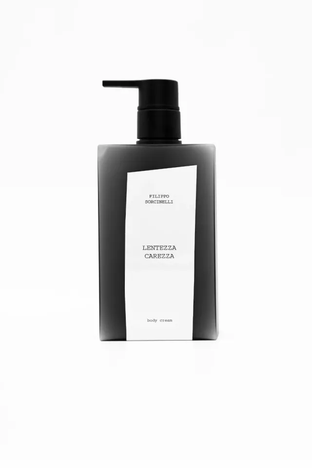 Filippo Sorcinelli Lentezza Carezza bodycreme 300 ml sol