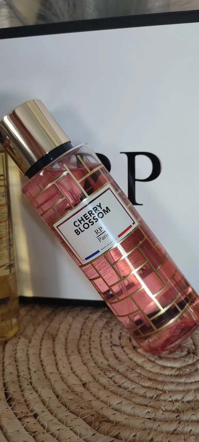 RP Paris Cherry Blossom kropsmist 250ml blomstret