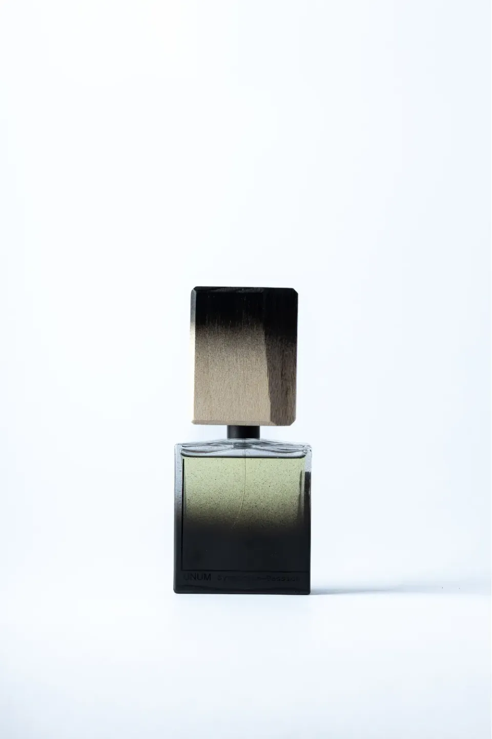 Filippo Sorcinelli UNUM Symphonie-Passion Parfume 100 ml træ