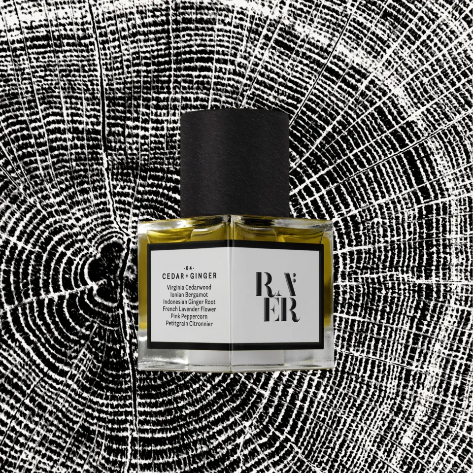 Raer 04 Cedar Ginger parfume 30 ml træet