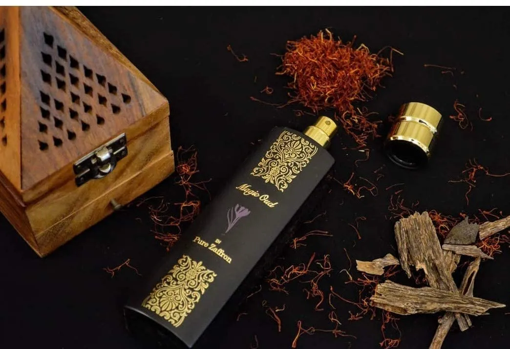 Paris Corner Magic Oud In Pure Zaffron eau de parfum 100ml oud