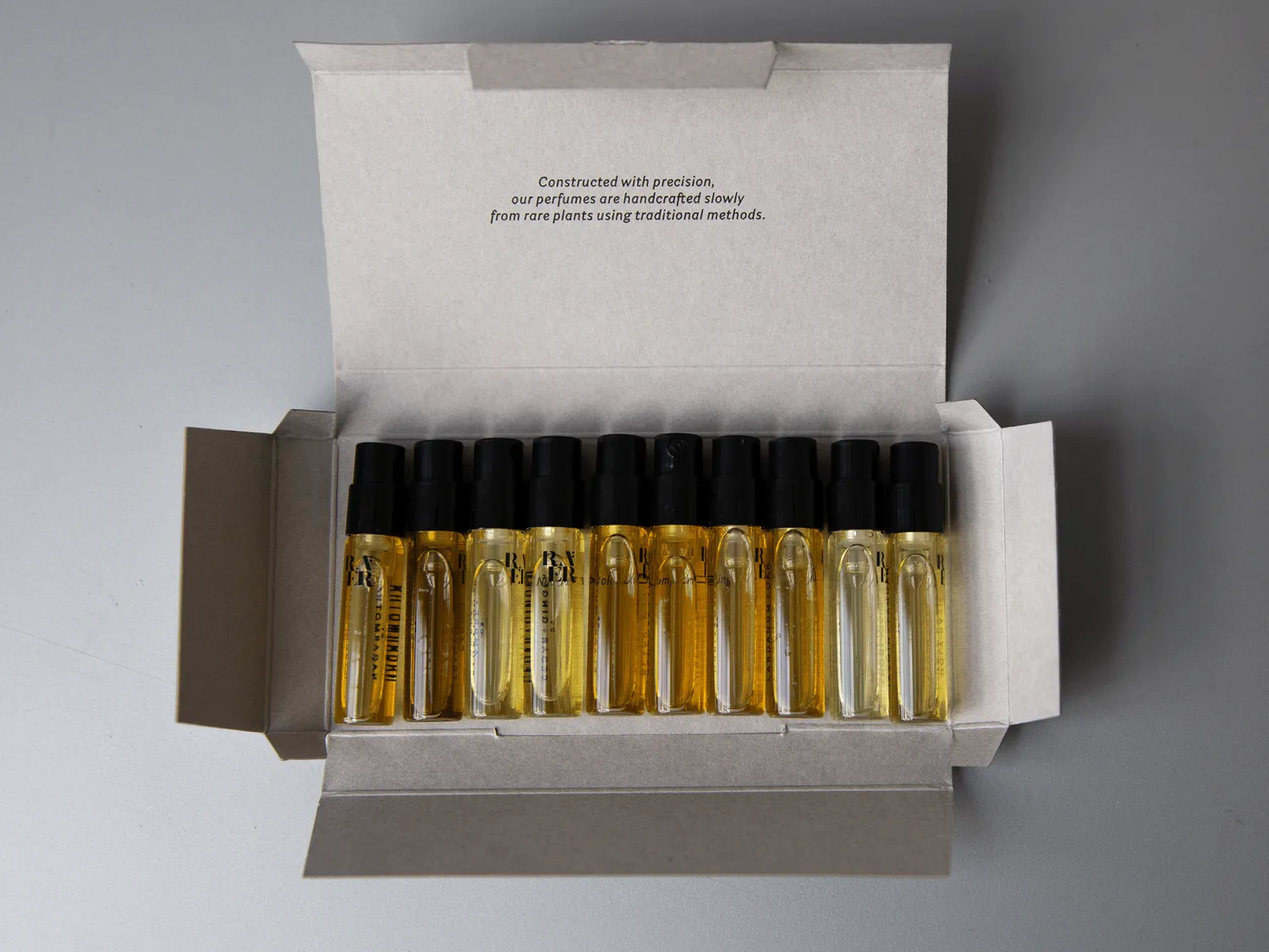 Raer Scents Discovery Set parfumeprøver 10 x 1,5 ml samling
